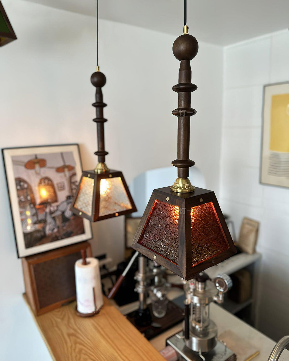 Suspension Violette en verre et noyer – vue 10