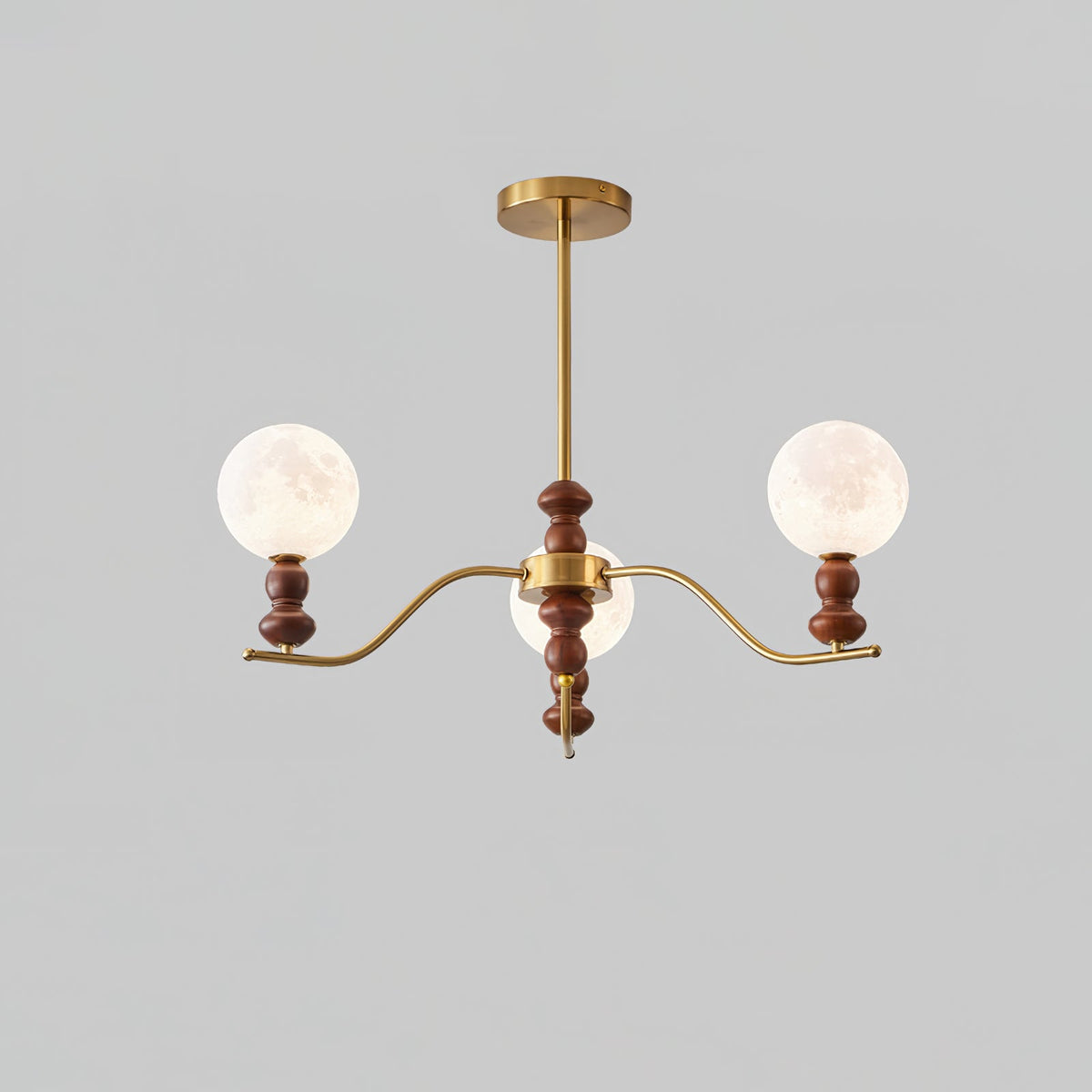 Lustre Babette en bois et laiton – vue 6