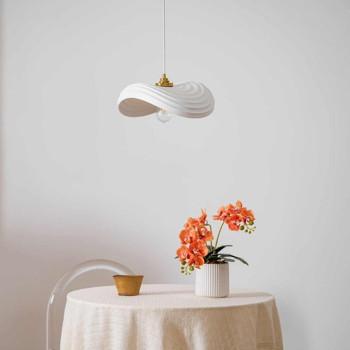 Suspension Amélie en résine et métal – vue 39