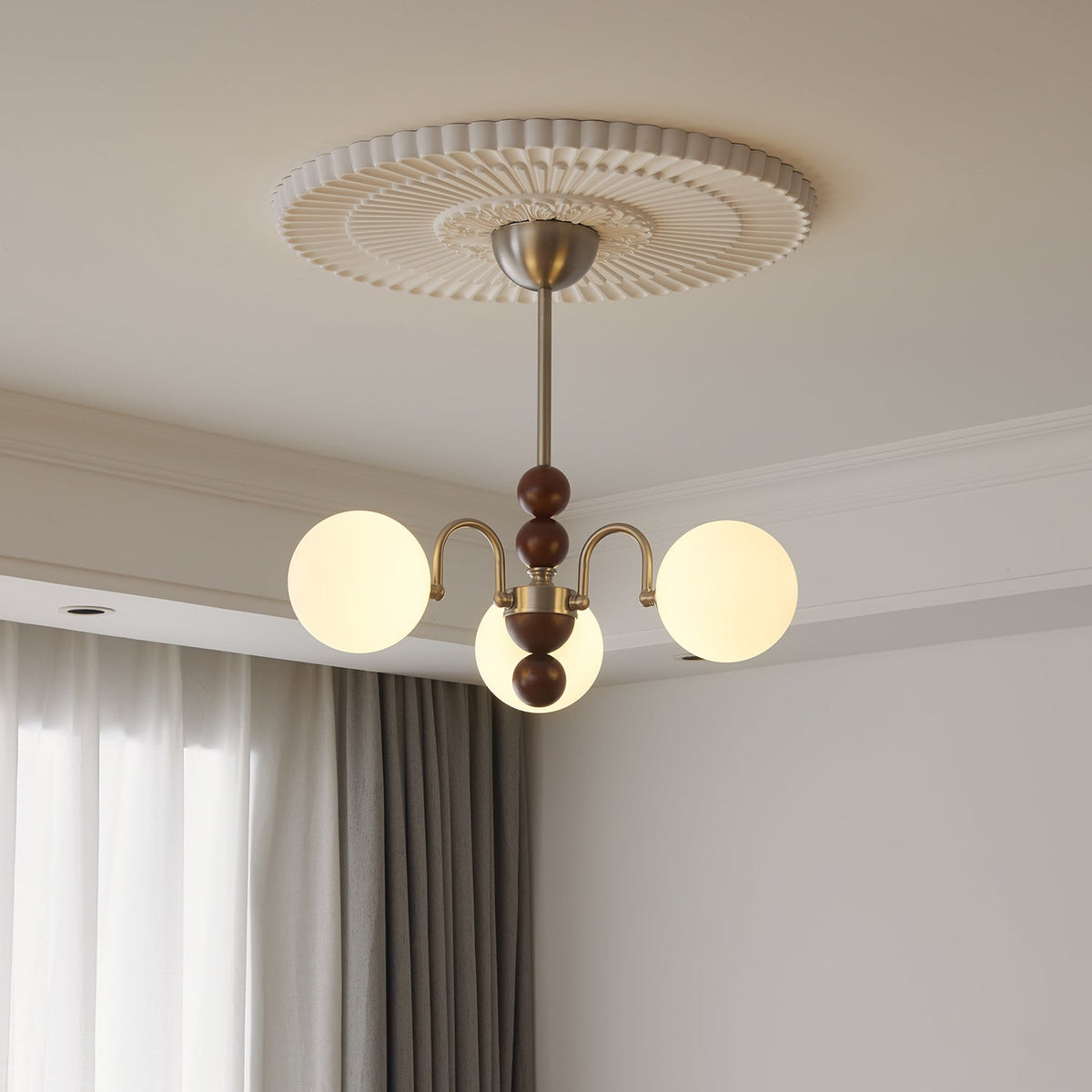 Lustre Majorque en verre et bois – vue 5