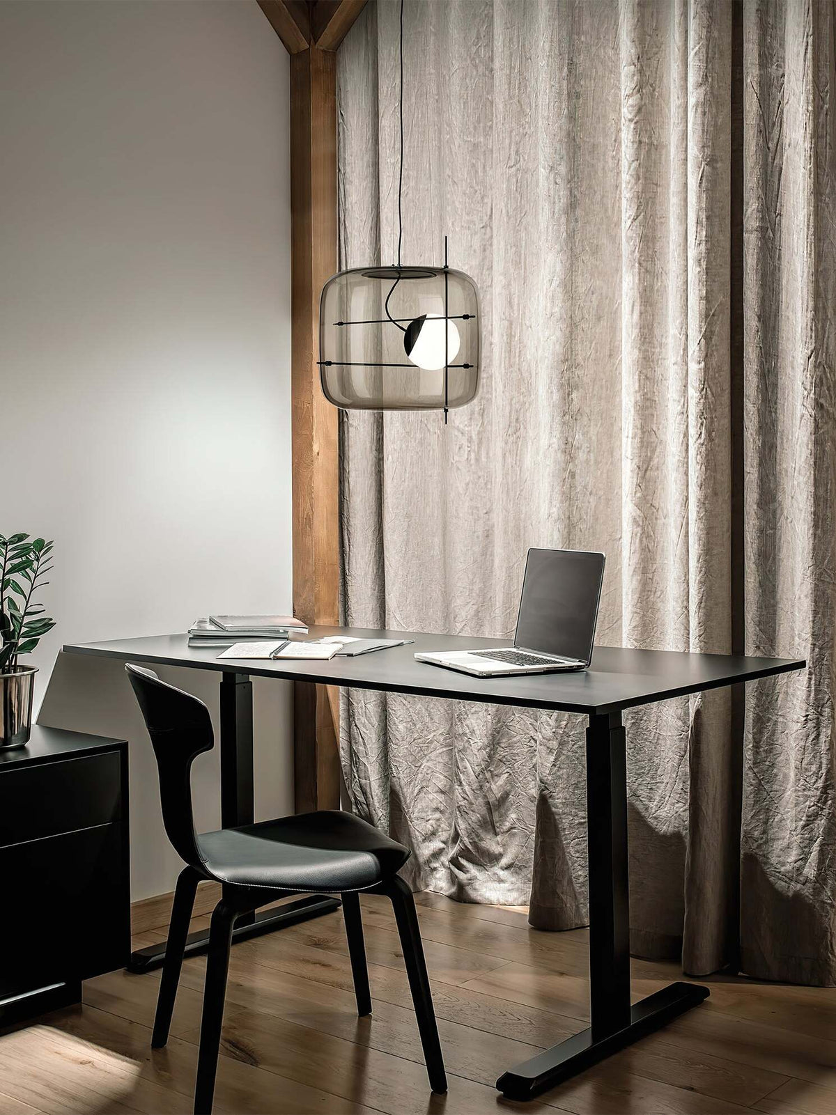 Suspension Frise en verre et métal – vue 34