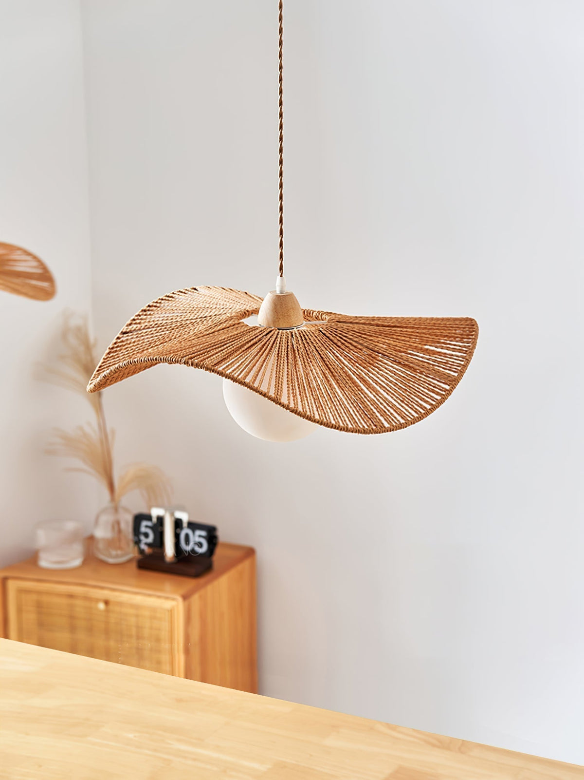 Suspension Nausicaa en verre et jute – vue 10