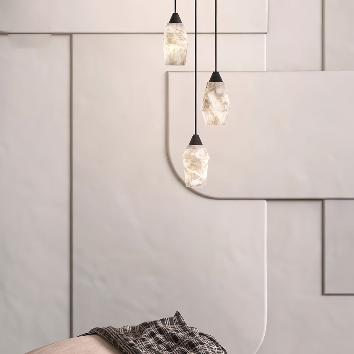 Suspension Ysé en albâtre et laiton – vue 15
