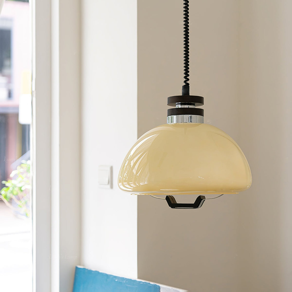 Suspension Éventail en bois et verre – vue 11