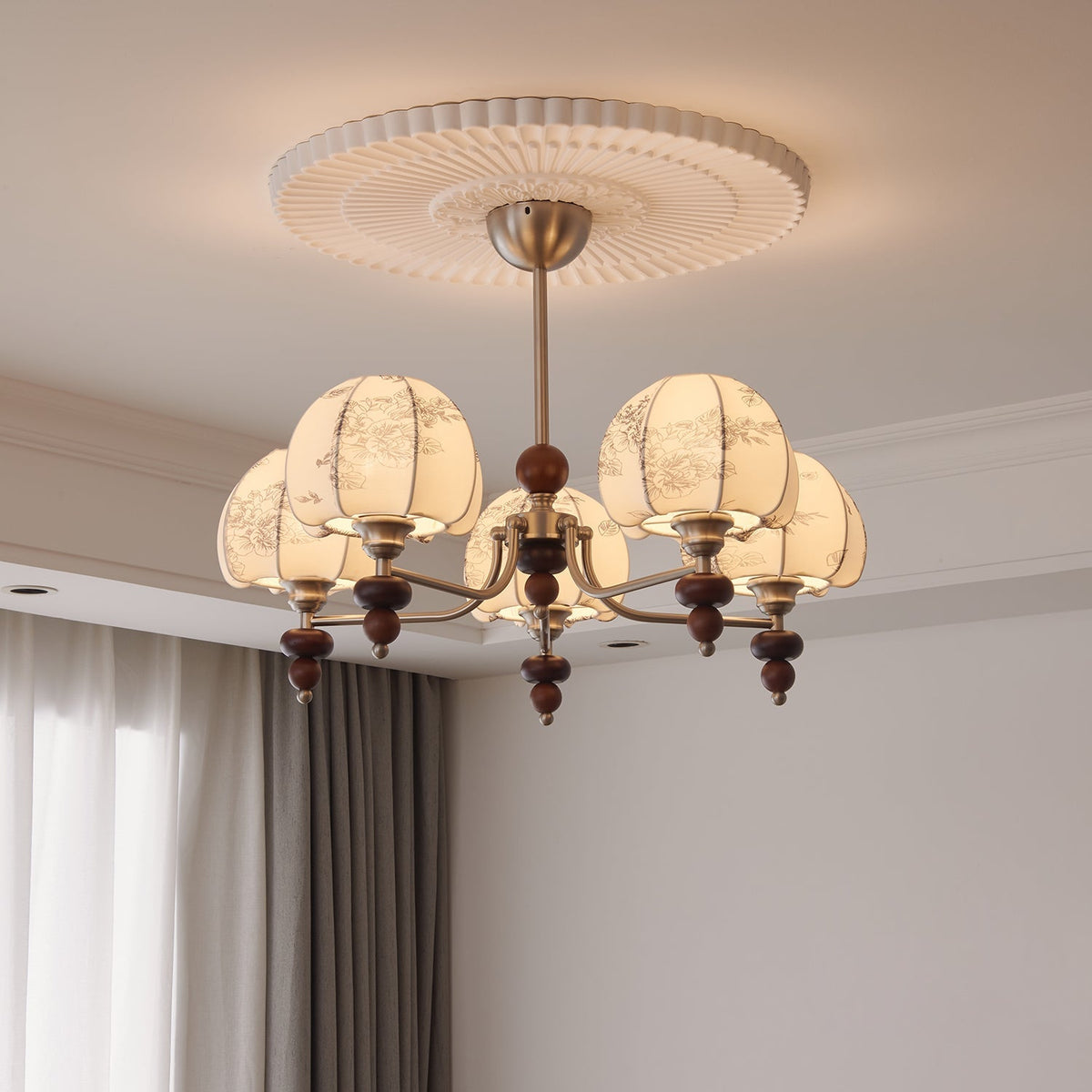 Lustre Romance en bois et tissu – vue 4