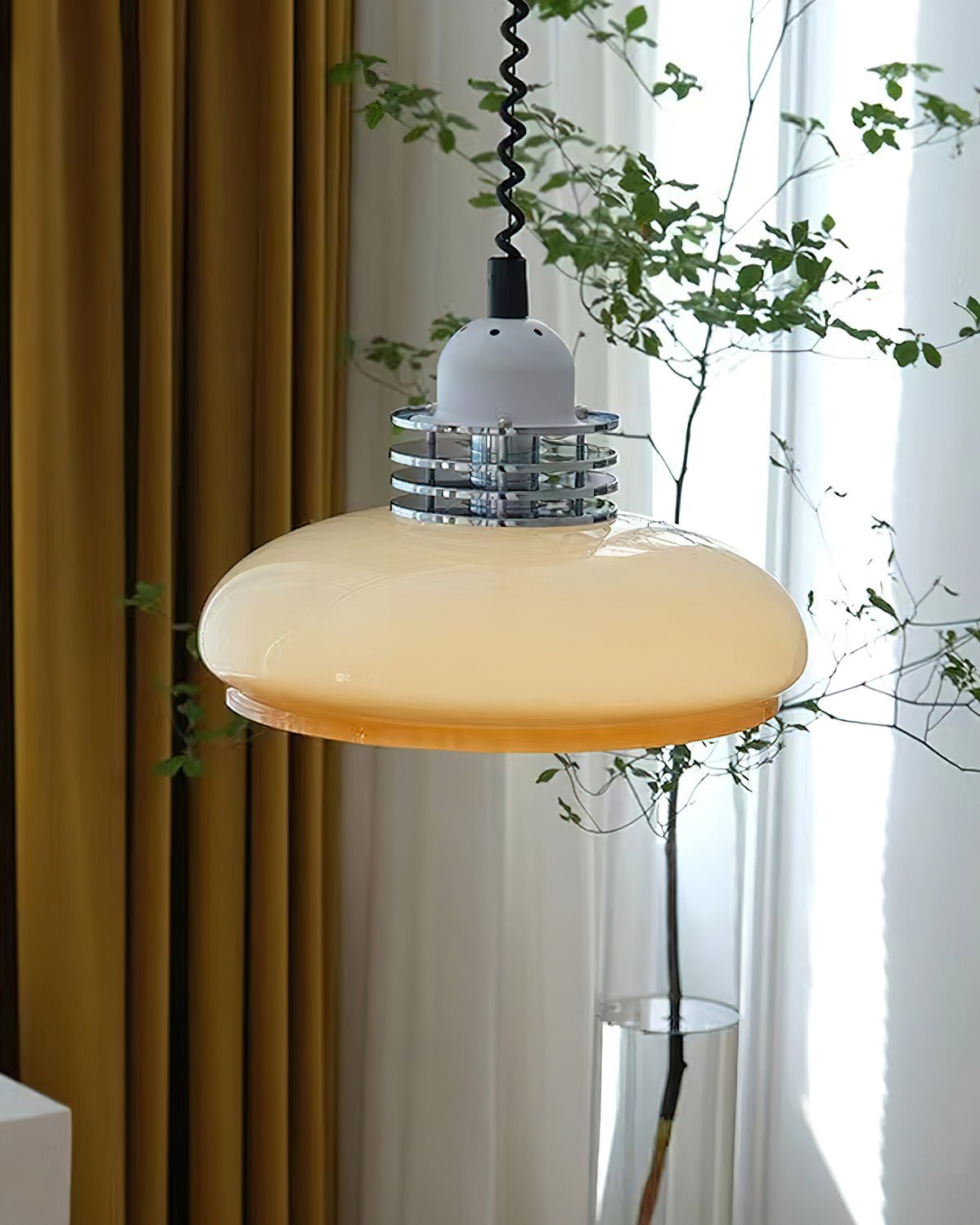 Suspension Bivouac en verre et métal – vue 24