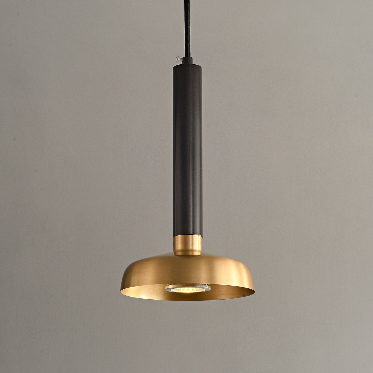 Suspension Vétiver en laiton – vue 12
