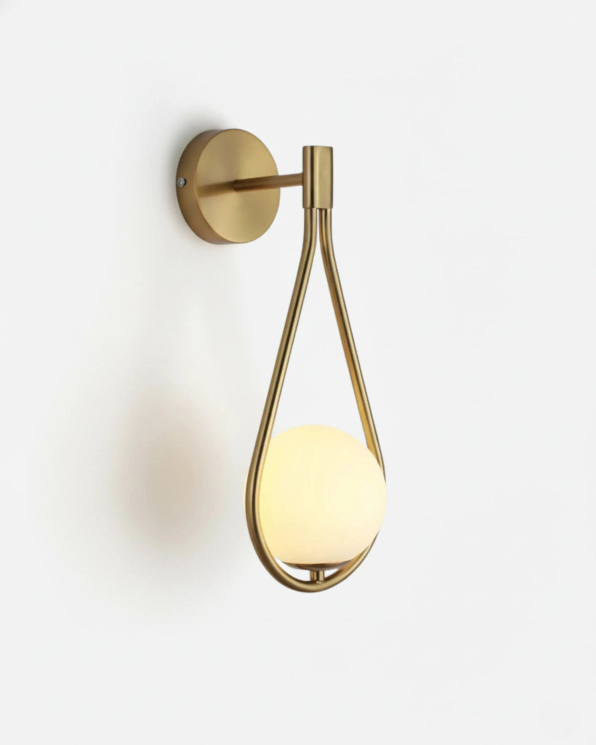 Applique murale Perle, globe suspendu – faubourg & fils