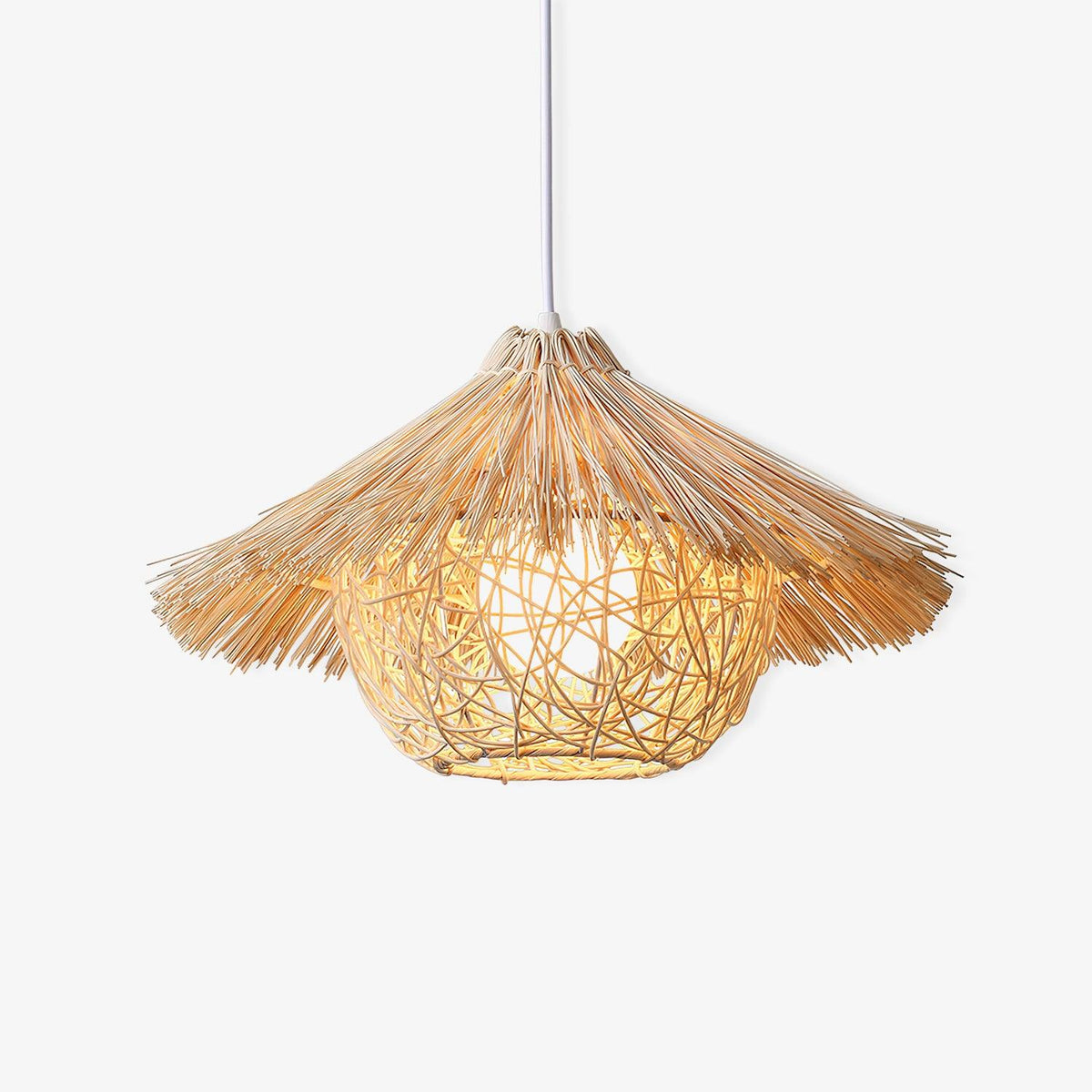 Suspension Gentiane en rotin et fer – faubourg & fils